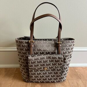 Michael Kors Jet Set Java Medium Pocket MF Tote Handbag Purse